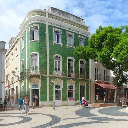 B18 - Village Street Apartment